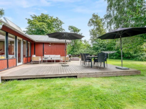 Holiday Home Vickie - 600m from the sea by Interhome Bogø By